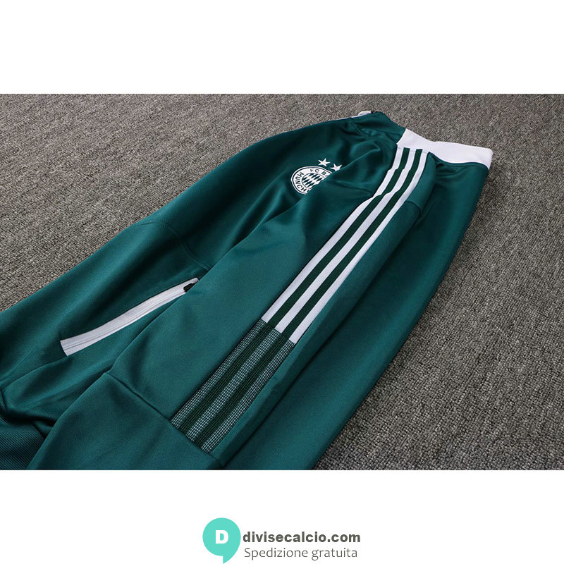 Bayern Munich Giacca Green III + Pantaloni Green 2021/2022